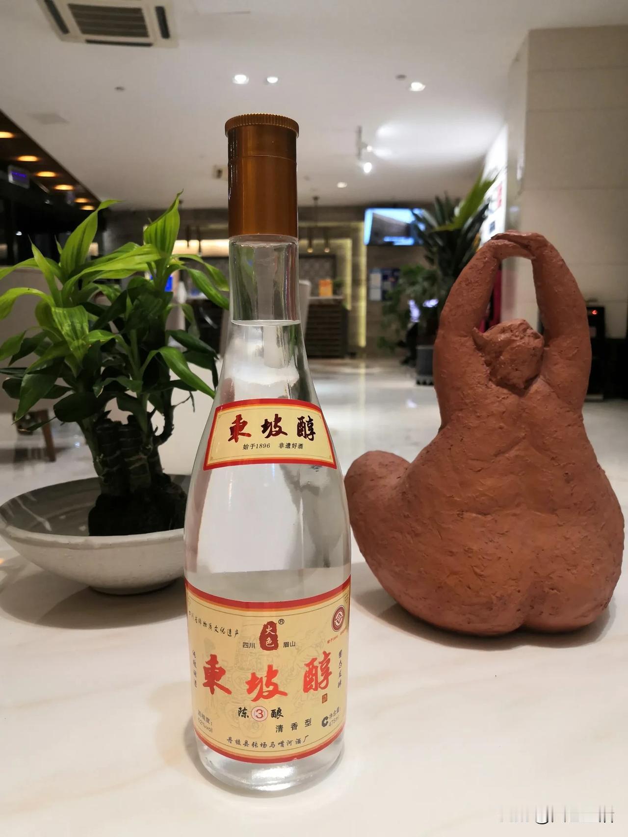 真正的生命从来不是等待光滑铁轨的匀速行驶，而是即便带着满身锈迹依然选择在自己的轨