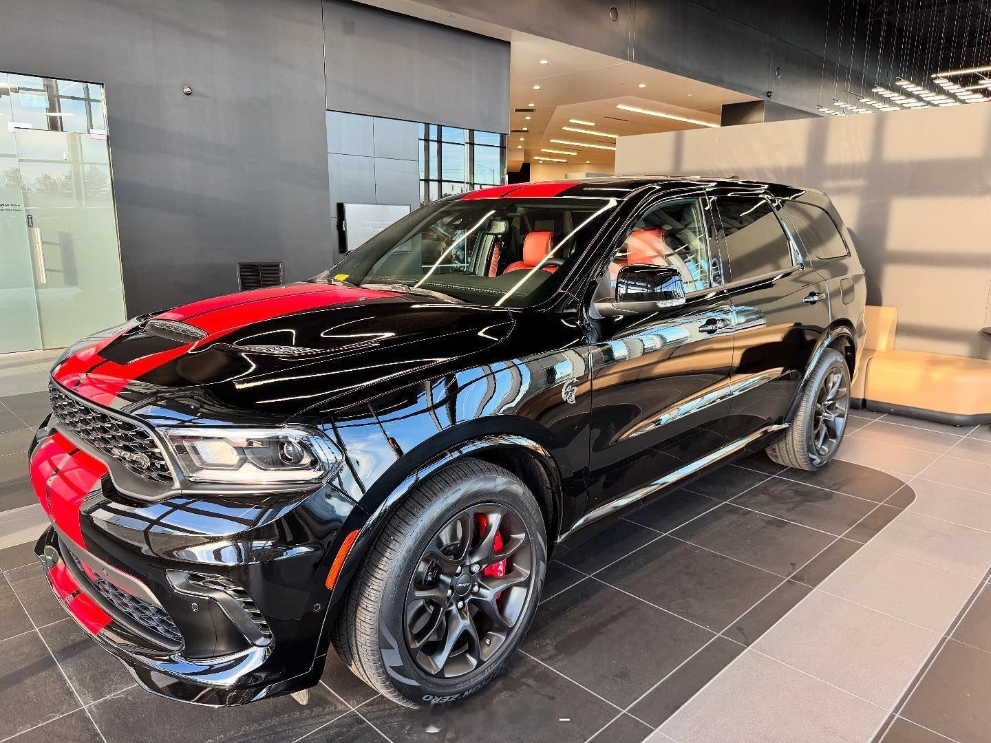 眼前一亮 这太暴躁了！Dodge Durango SRT Hellcat ​​​