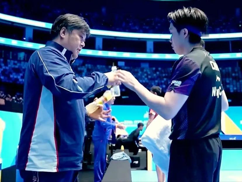 王楚钦开门红，
3-0横扫阿卡什·帕尔，
文明观赛，维护秩序很重要。

亚洲杯首