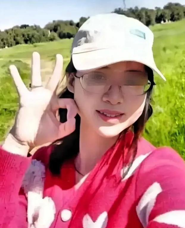 中国越制裁我，我就越反华！”去年3月，一位拥有百万粉丝的女网红在国外多次诋毁中国