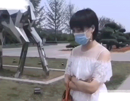 网友:撩妹撩到班主任是个什么鬼？