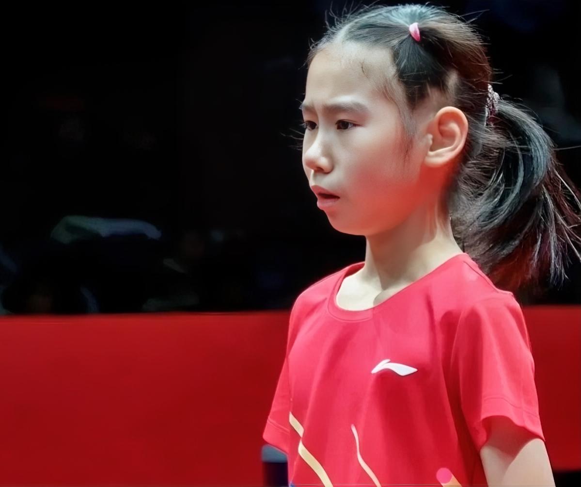 7岁乒乓小将入选国少队
7岁的宋紫依在国少选拔赛女单决赛中，以4比1力克李晓登顶