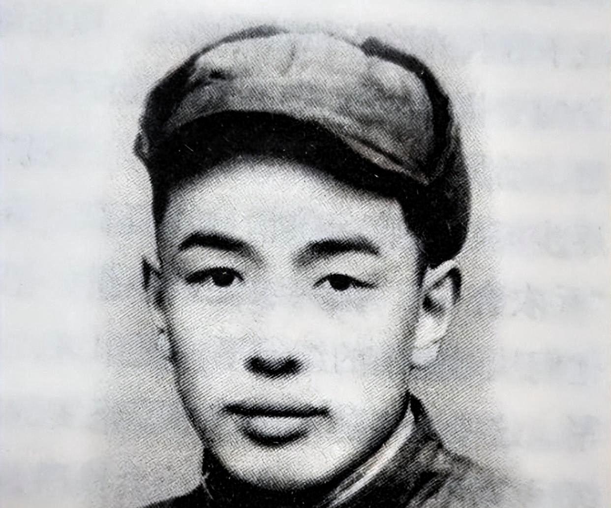 1938年3月，山西交城县山水村，时年13岁的少年李立功报名参加战动总会游击第一