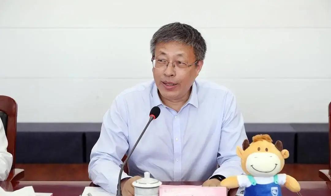 2025年3月，教育部正式批准，常熟理工学院正式更名为苏州工学院。这所扎根苏州常