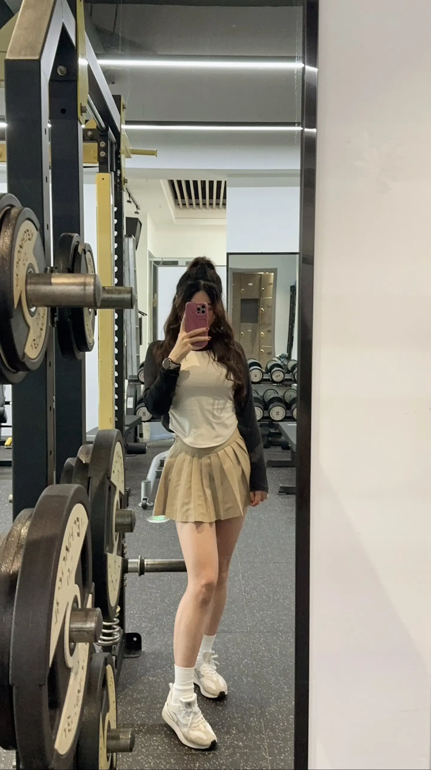 穿百褶裙被臀撑起来原来是这种感觉。