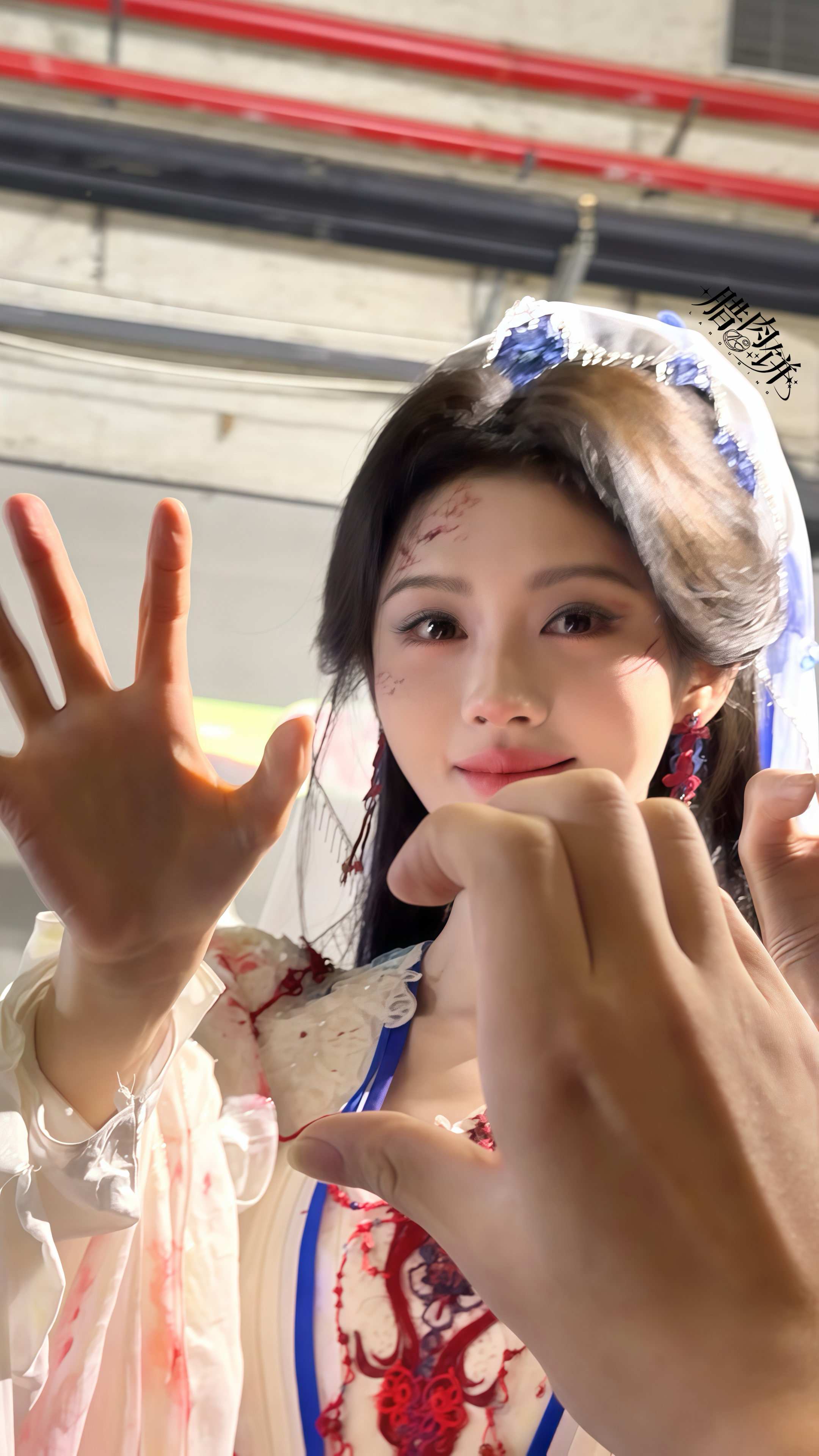 鞠婧祎  当我抬起头 你就看向我 