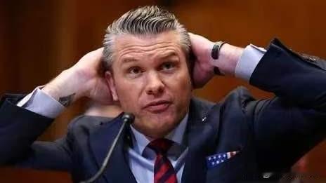 看来美防长在华受刺激了，刚回国就准备再次访问，这回他准备一个人来！

多家媒体5