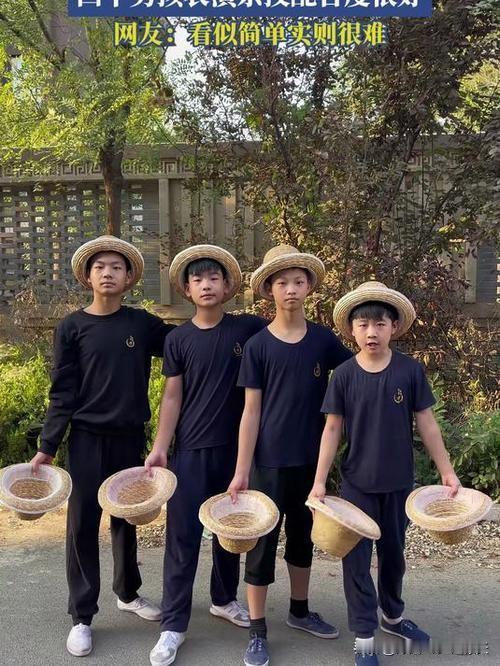 山东德州四名10后少年苦练草帽杂技，人民日报点赞，非遗迎来少年传承人

山东德州