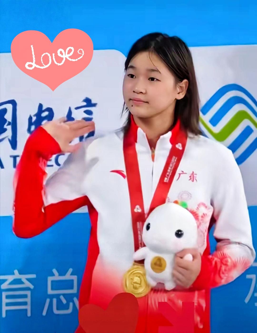 终于弄明白了，
全红婵的体重为什么会增加那么多，
不是因为胖了，也不是因为发育期