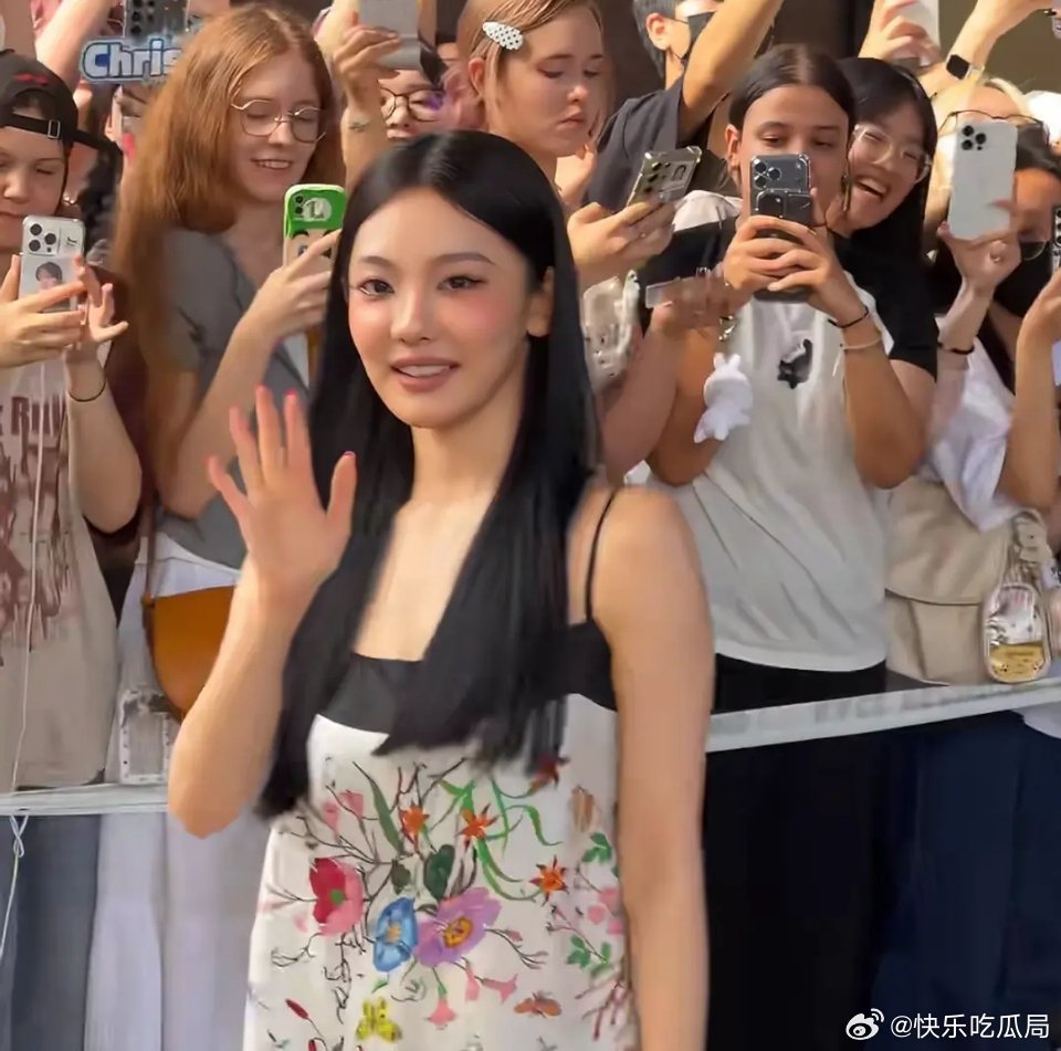原生脸疯狂长出血肉 
