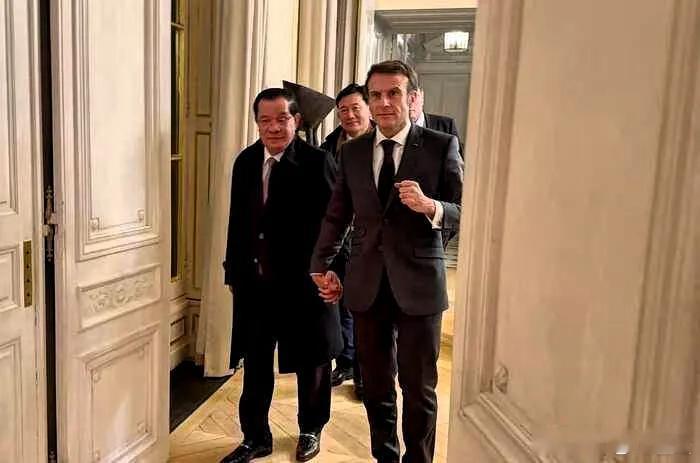 泰国让马克龙调解泰柬关系，算是找对人了！日前，泰国方面透露，法国总统马克龙有意考