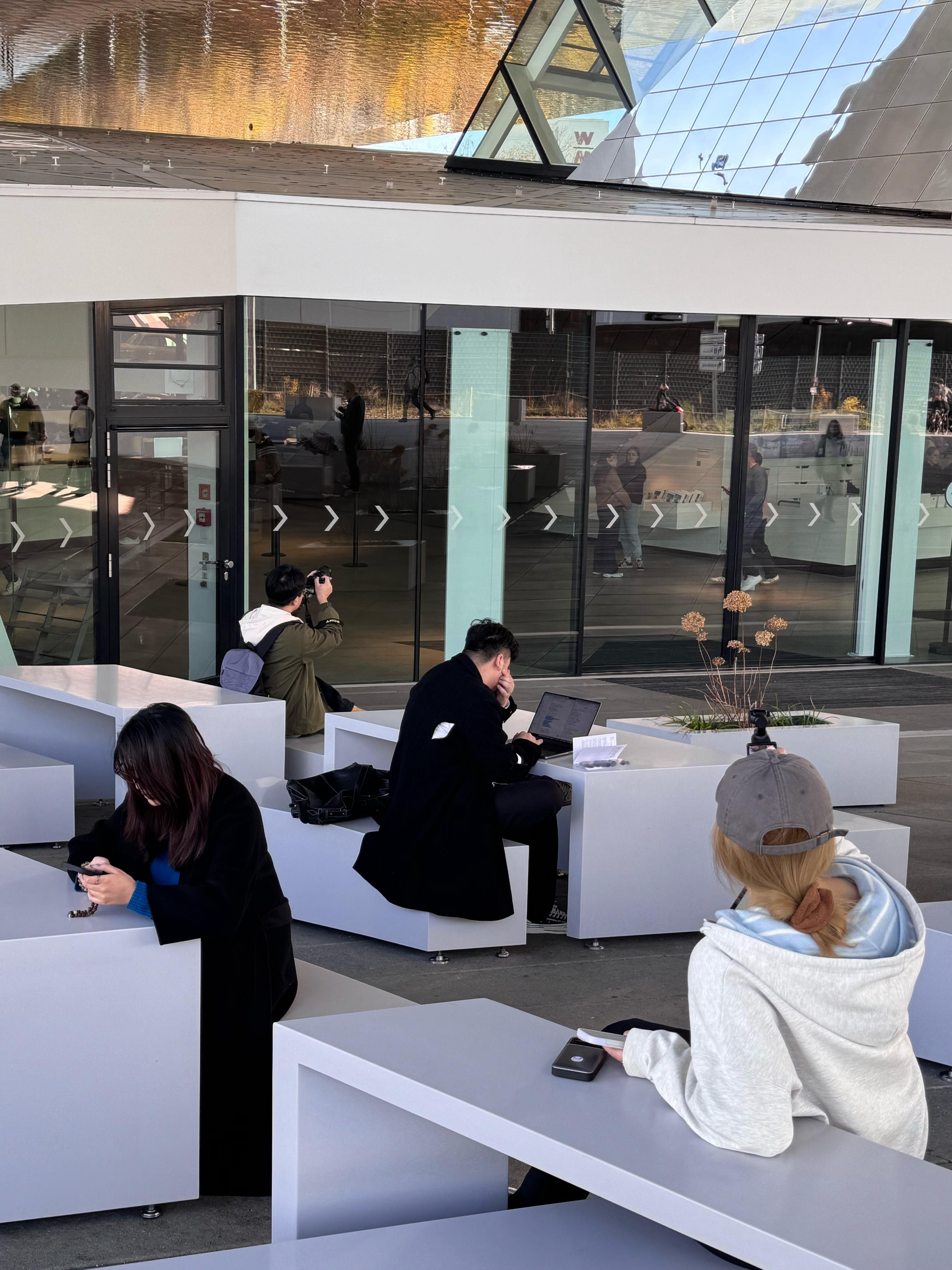 2026 年要更坚决的去走全球化，内容与电商通通出海！！！