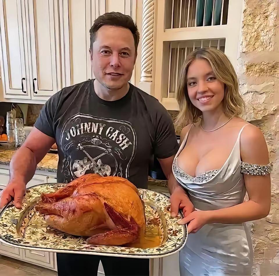 美国感恩节主要是吃火鸡庆祝，严格意义上来讲是个宗教节日，我们对此不感冒，但今年的