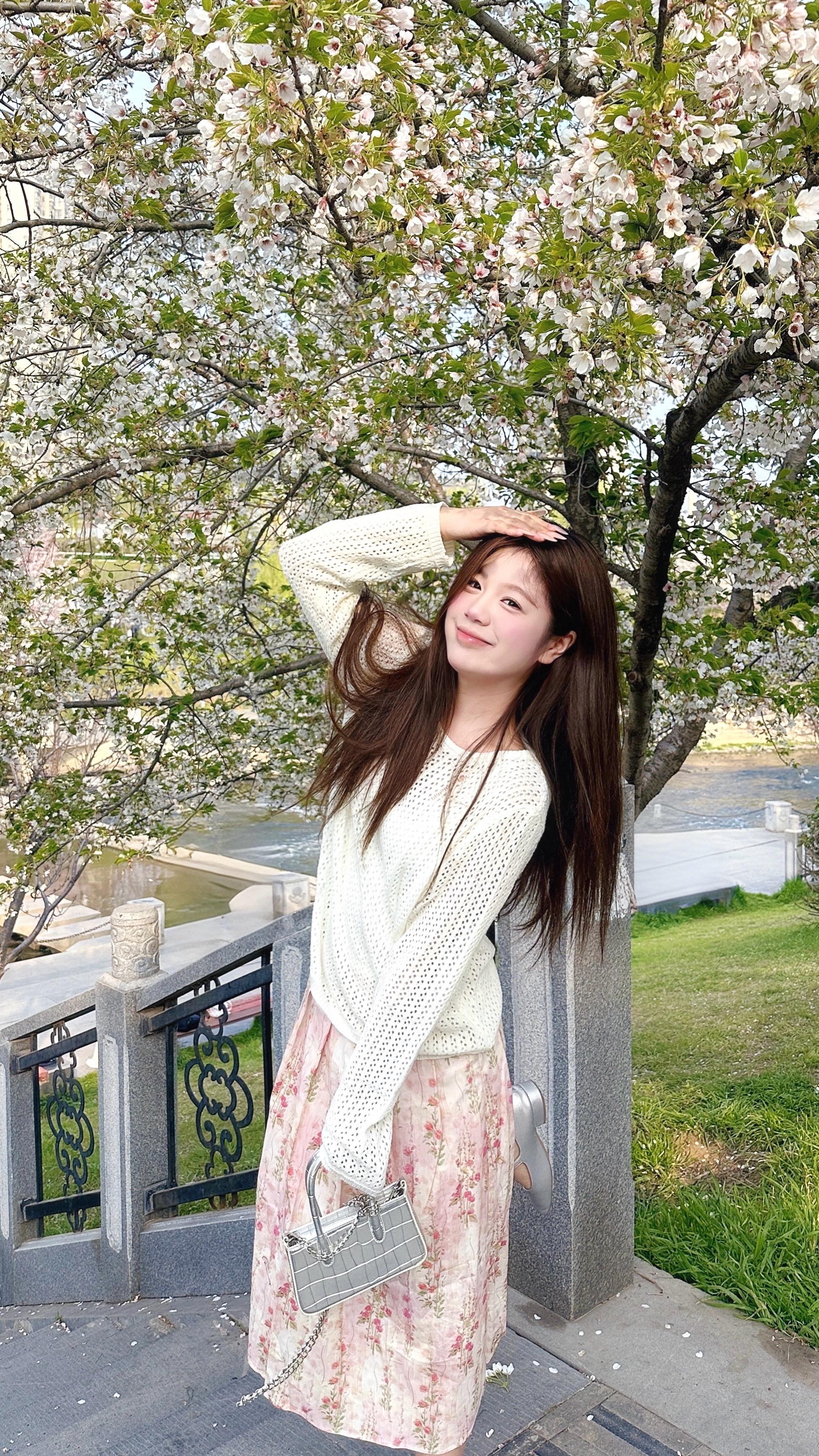 人生荒芜 所以春天周而复始