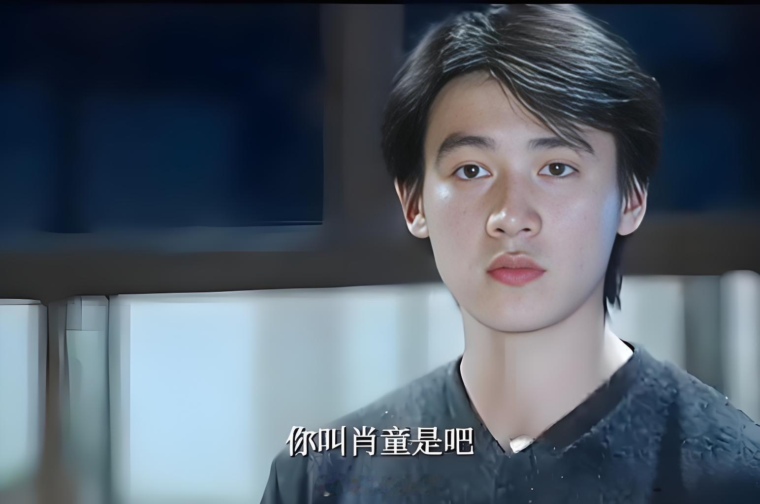 陆毅因嘴巴紫去医院做了大检查出走半生，归来仍是少年！珍爱生命，加油！作为初代顶流