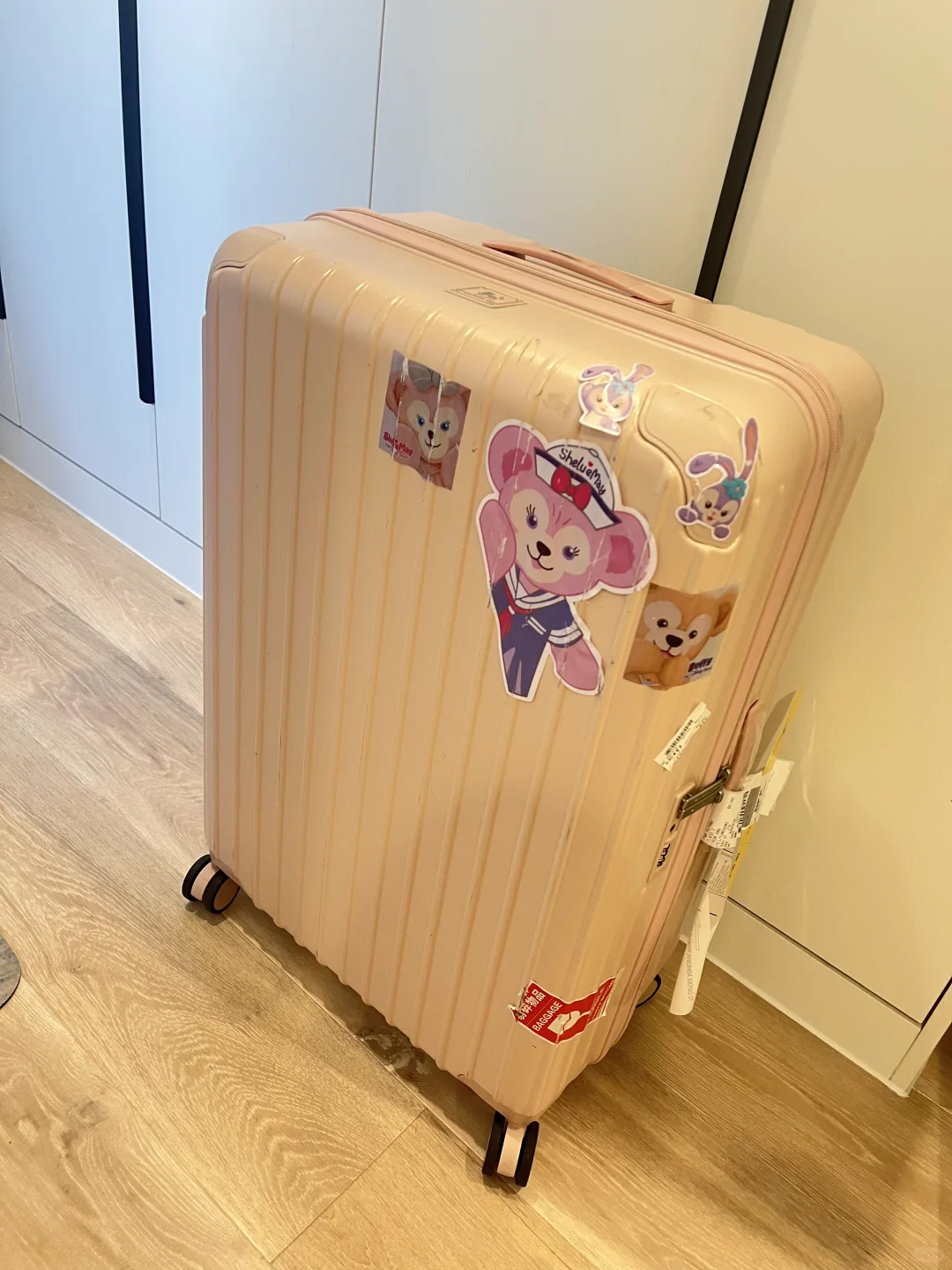 出国必备的旅行箱
