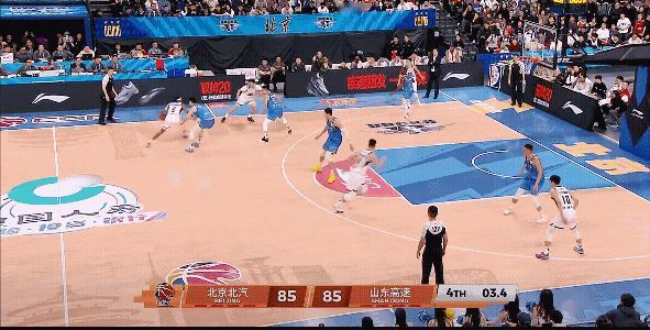 珀塞尔最后时刻上篮绝杀北京北汽，山东男篮最终客场87:85爆冷击败本赛季夺冠大热