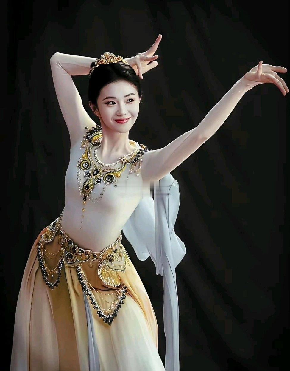 刘浩存这舞姿太像飞天神女了，怪不得被张艺谋一眼看中 