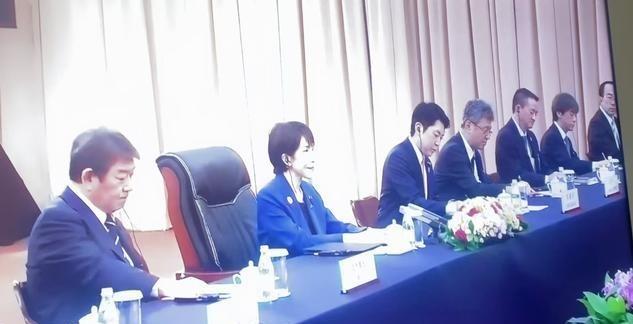 从高市早苗近期的表现看，还是可以的。当了首相要维护本国利益也是很正常的。日本的主