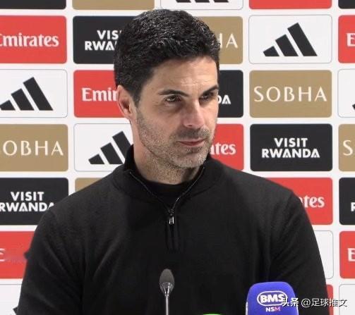 人们总在讨论“联赛质量”，但看看本赛季英超的疯狂局面：

冠军争夺——阿森纳对阵