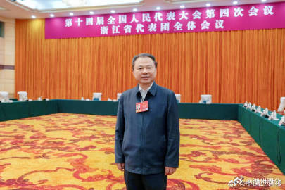 网络名人赞两会全国人大代表张天任：建议构建铅蓄电池回收绿色闭环 。点赞代表建议！