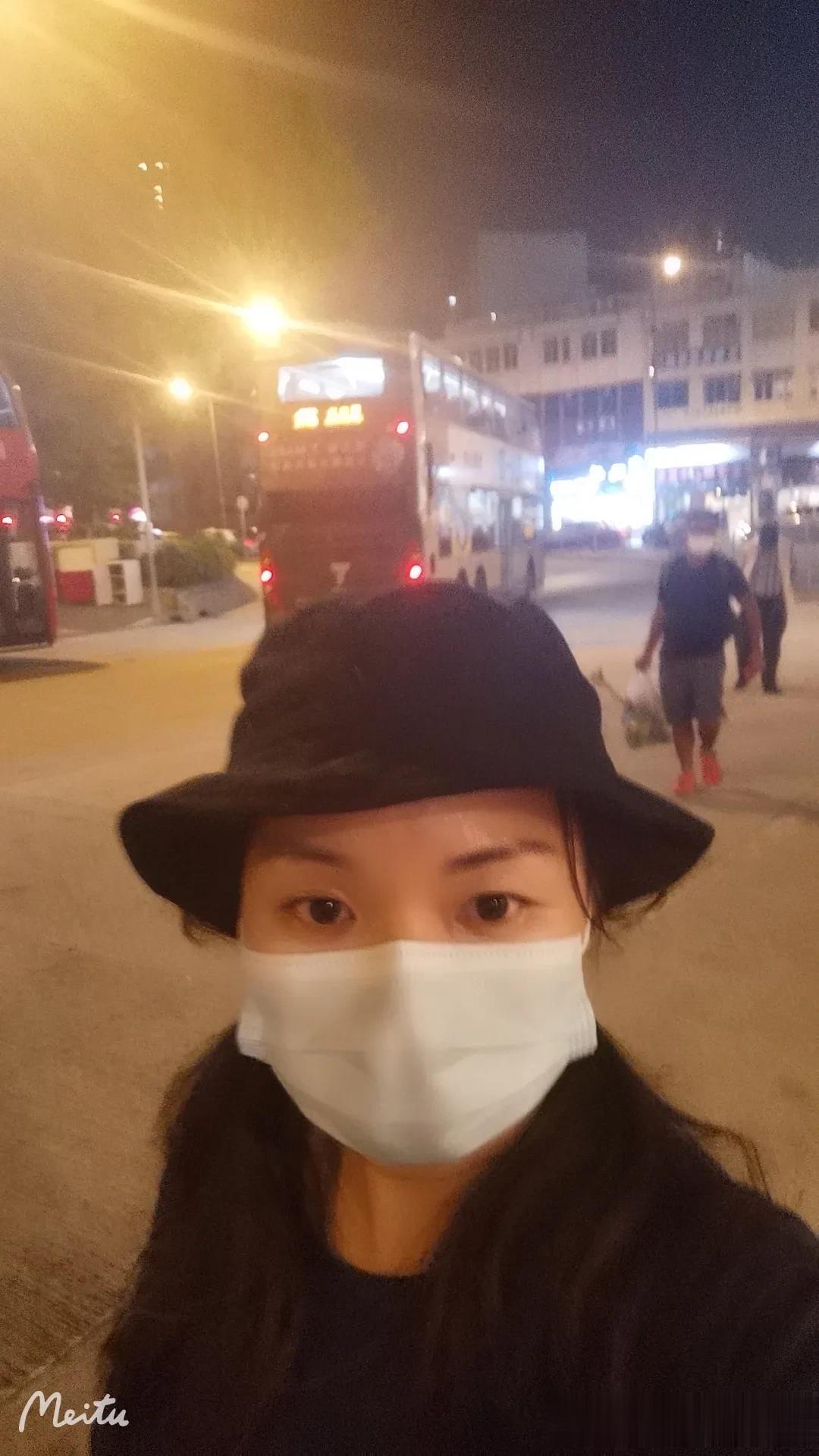 生活不易，早上忙到现在，终于把工作做完了，朋友们就等着收货吧[害羞][害羞][耶