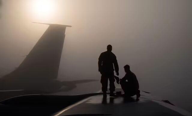 ​
伊朗确实想谈，美国更想打。

战鼓声声急，美军摩拳擦掌，战火一触即发。气氛烘