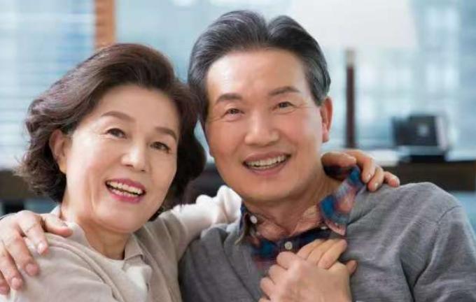 性生活决定晚年健康？一周几次最佳？看看医生怎么说的吧。

在许多人眼中，老年生活