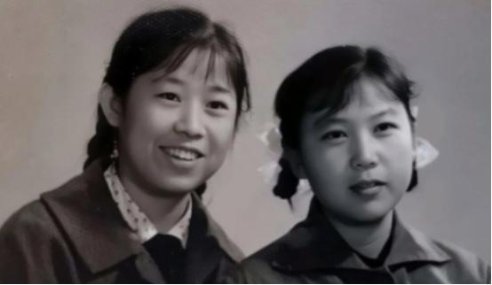 1973年，张文才在老乡陈祖辉家喝醉了，陈祖辉女儿陈婷婷扶他进屋休息。不料，张文