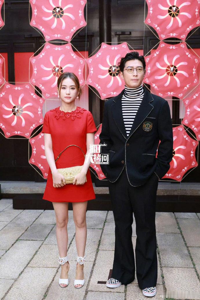 窦骁何超莲华伦天奴窦骁何超莲华伦天奴合体窦骁何超莲华伦天奴活动合体啦~ 