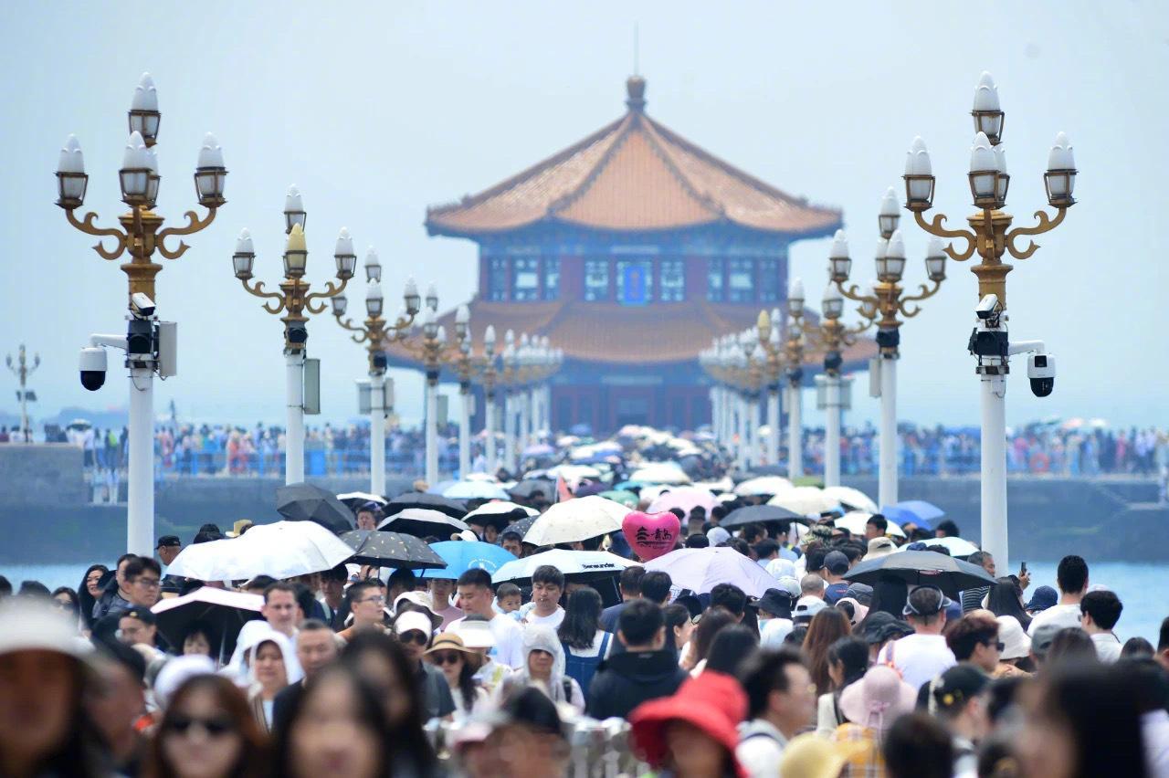 文旅部测算：2024年端午假期，全国国内旅游出游合计1.1亿人次，同比增长6.3