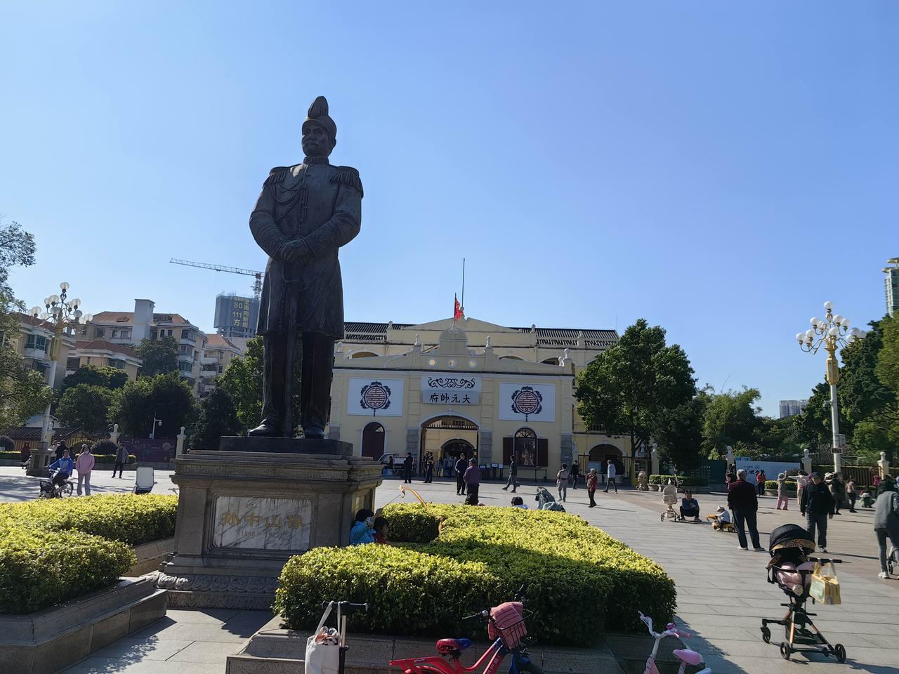 孙中山号召驱除鞑虏恢复中华，鞑虏一般是指的哪些人群呢？
前段时间参观了中山先生的