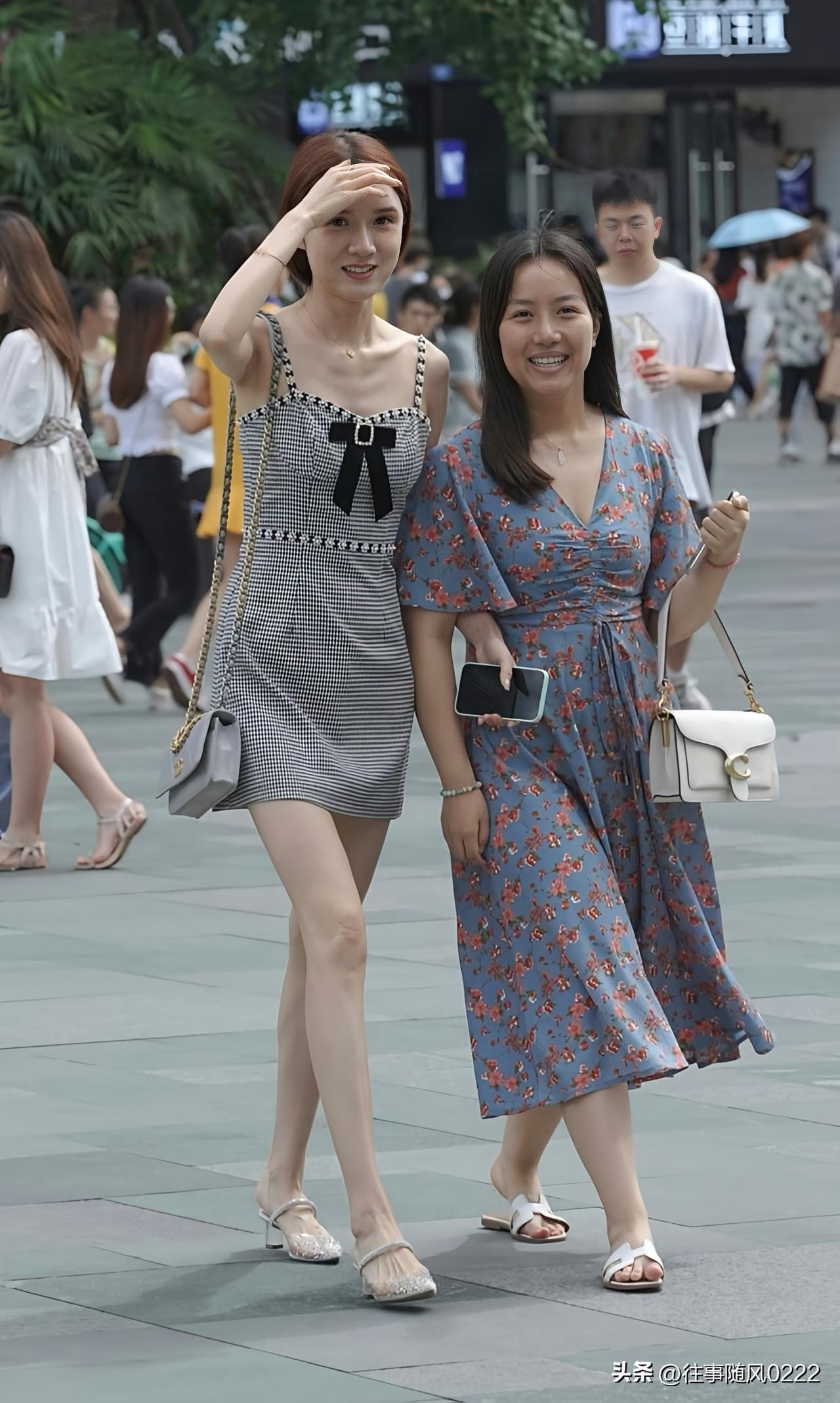 夏日闺蜜穿搭，清新出街，一起享受美好时光