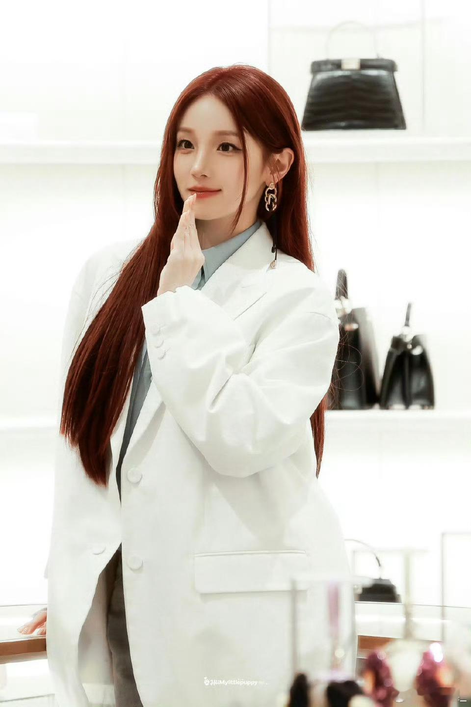 宋雨琦在米兰杀疯了家女宝就这样闪耀✨ 