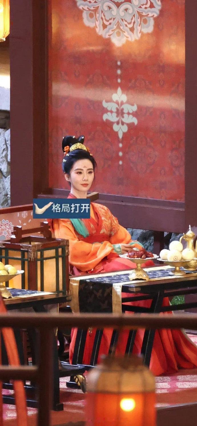 刘诗诗《掌心》夜戏路透，古装诗绝杀[打call][打call][打call] ​
