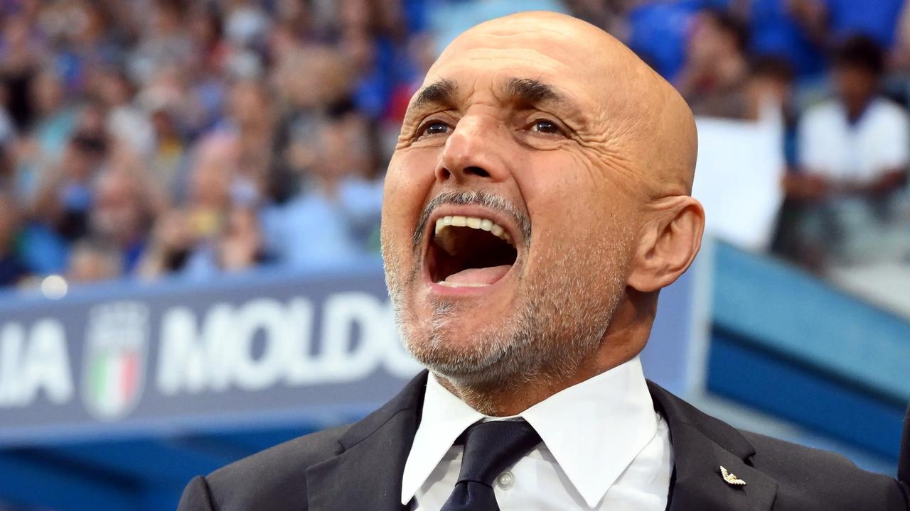 迪马济奥消息，斯帕莱蒂即将成为尤文图斯新任主帅，合同形式为1+1。
斯帕莱蒂将观