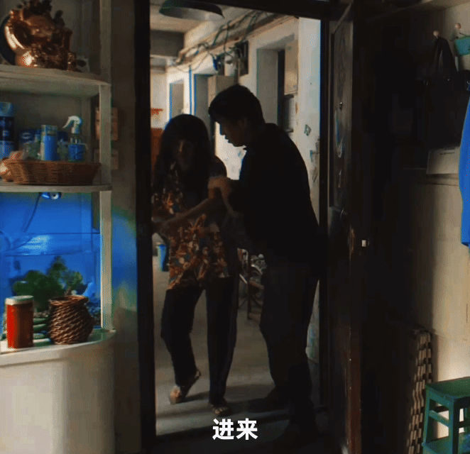 上一秒救人下一秒宰人 追《除恶》心情像坐过山车！前一秒还是温暖救赎，下一秒秒变高