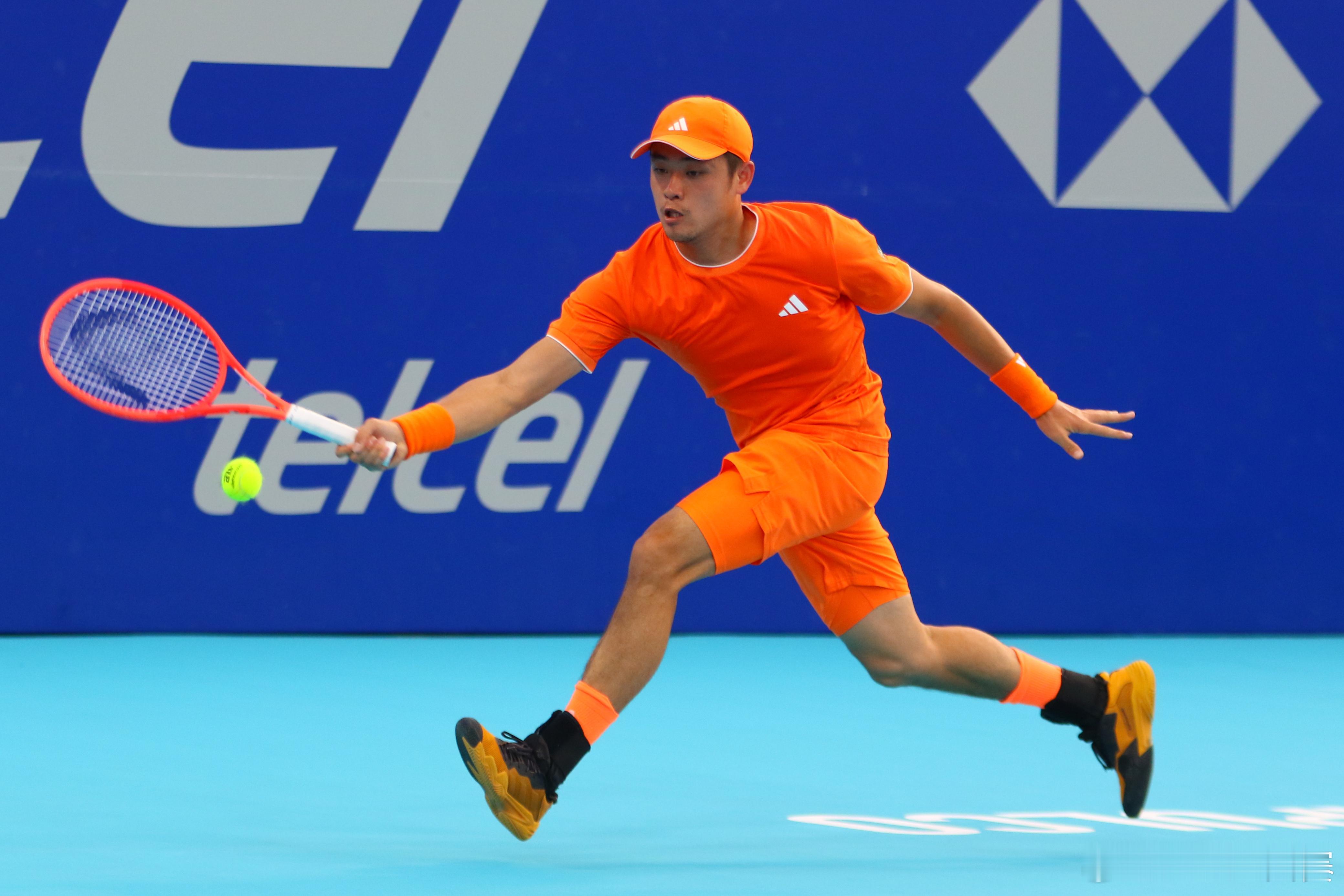 吴易昺先下一盘！ATP500墨西哥电信公开赛(由汇丰银行呈现）第二轮，吴易昺以6
