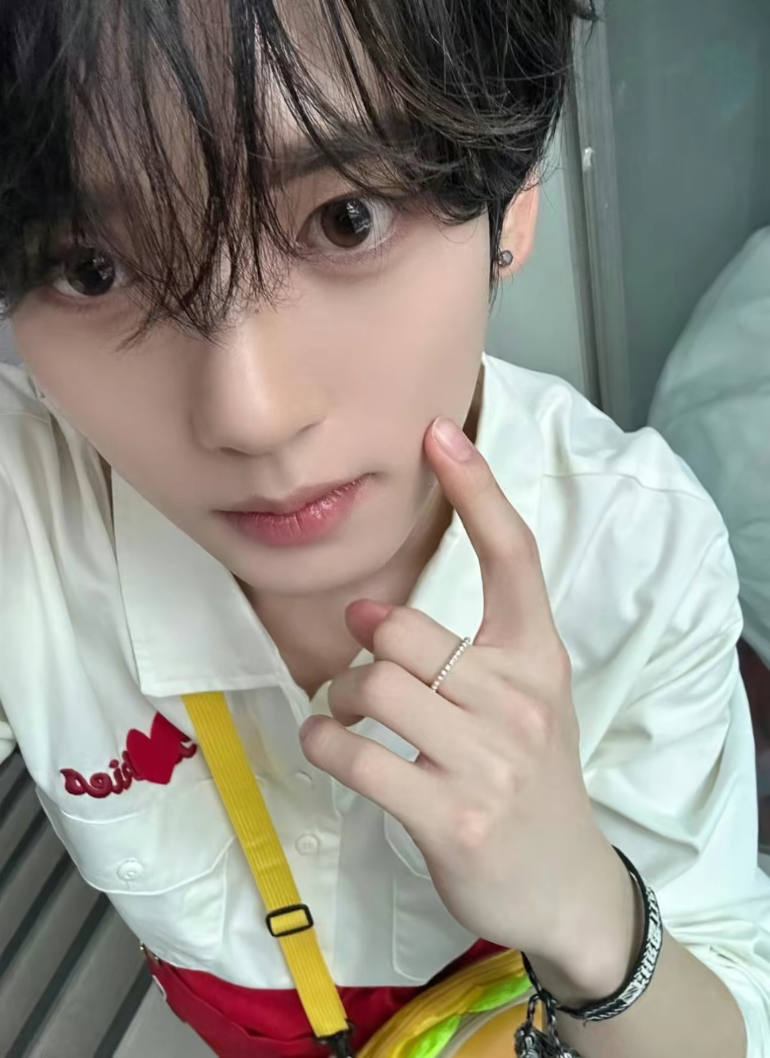 韩维辰 🐰韩维辰六颜一 “你像蹁跹的蝴蝶，来访了我迷茫的春天”𝓨𝓸𝓾 ?