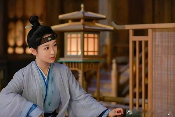 #小夭疯起来全大荒都得靠边站#有人说小夭和玱玹，其实才是真的像，两个人根本就是一