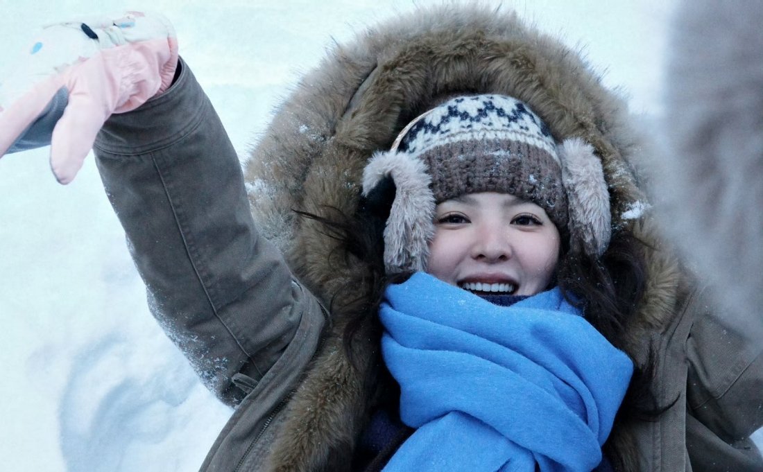 章若楠疑似出去玩一趟相册一万➕照片视频