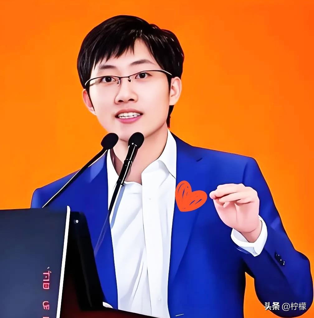 梁文锋这事一出，我心里反而踏实了。

过去总把亏钱，归结为自己水平不行，认知浅薄