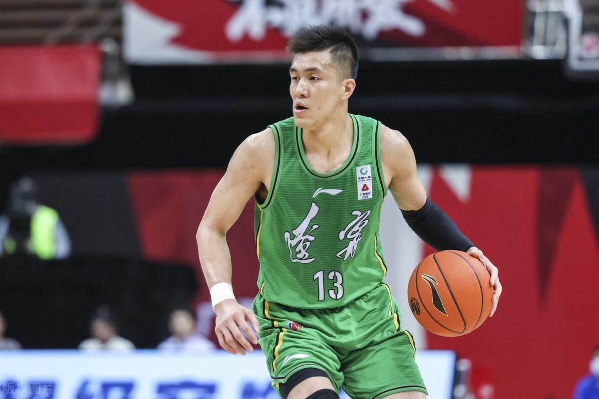 稳定的可怕，旨在卫冕的辽宁本钢男篮！
1、稳定的后卫线：郭艾伦（CBA顶级后卫、
