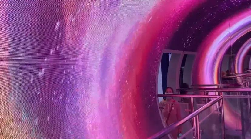 还没来得及到这里打卡的大朋友小朋友，赶快来，现在人很少了，最好带上家里的孩子很多