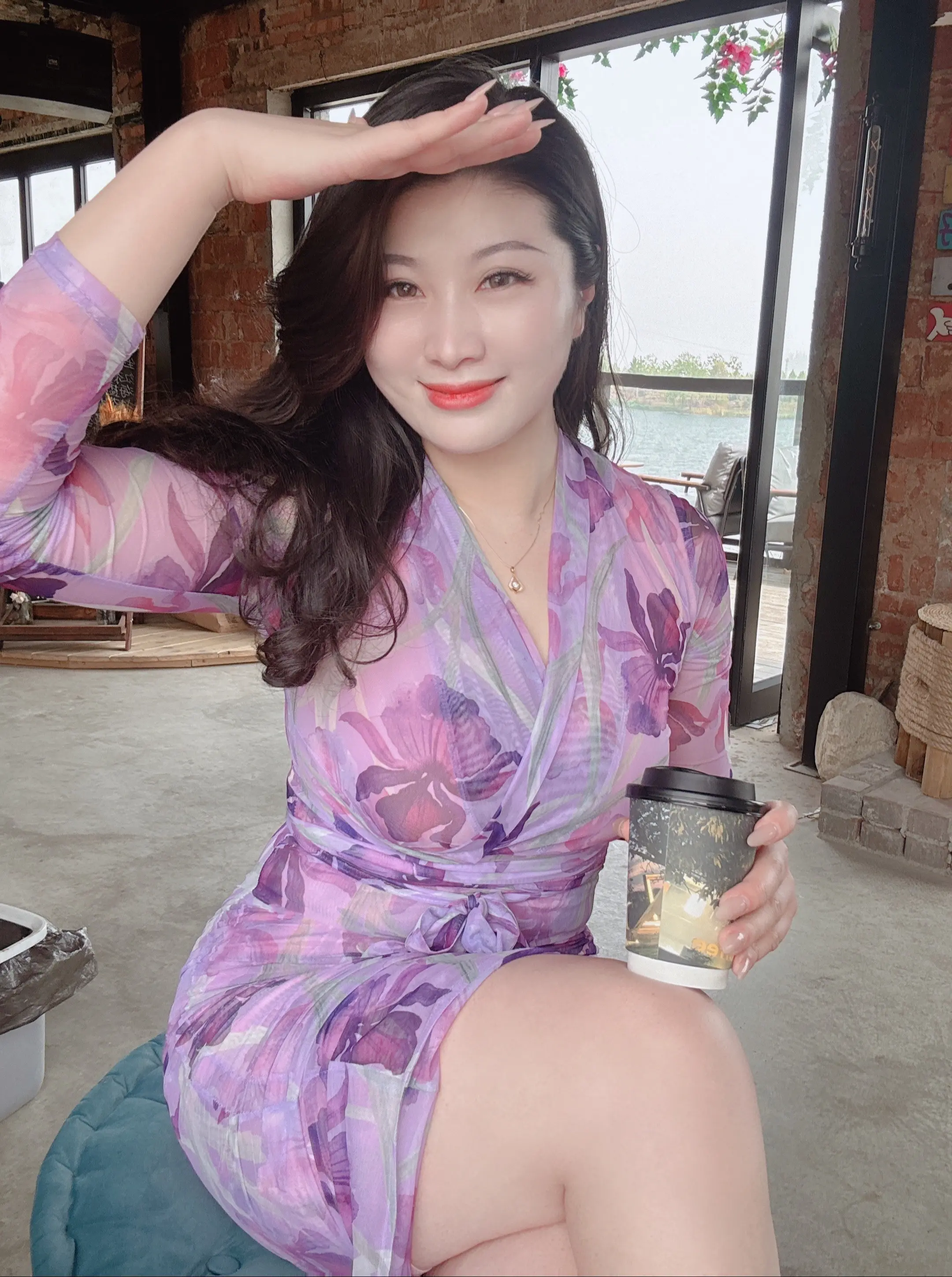 其实人这一辈子 遇见对你好的人或许比较容易 但遇见始终待你如初的人却是很难🌹
