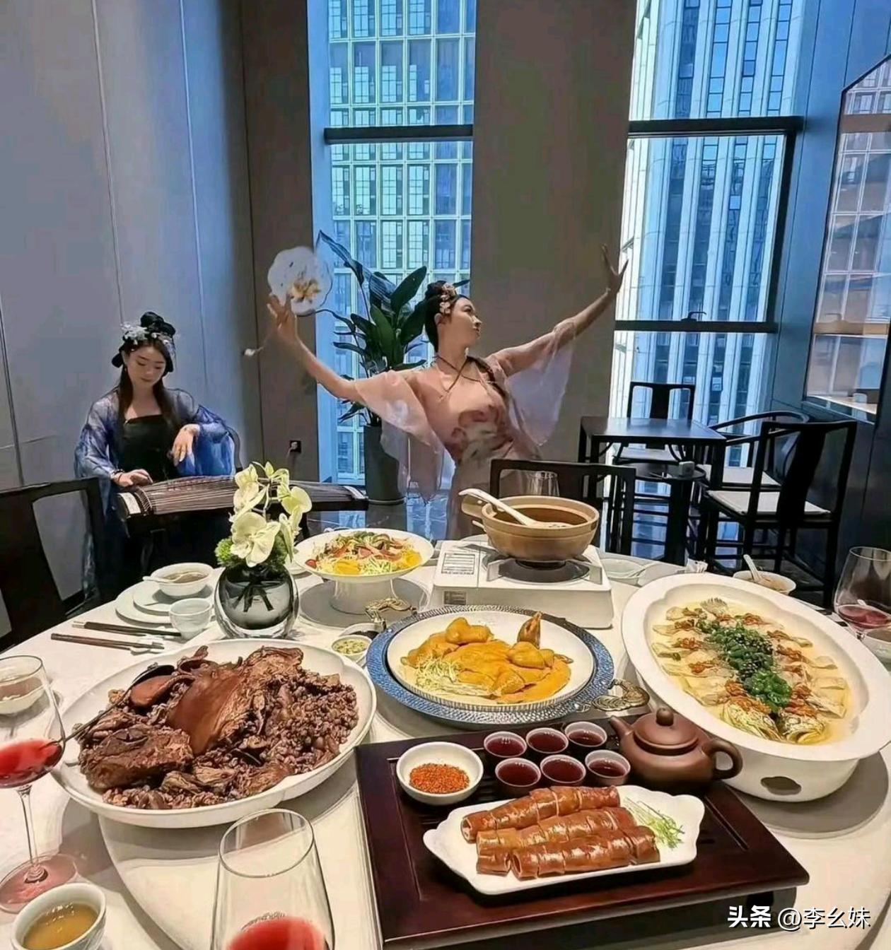 这应该就是古代诗词里描述的场景吧