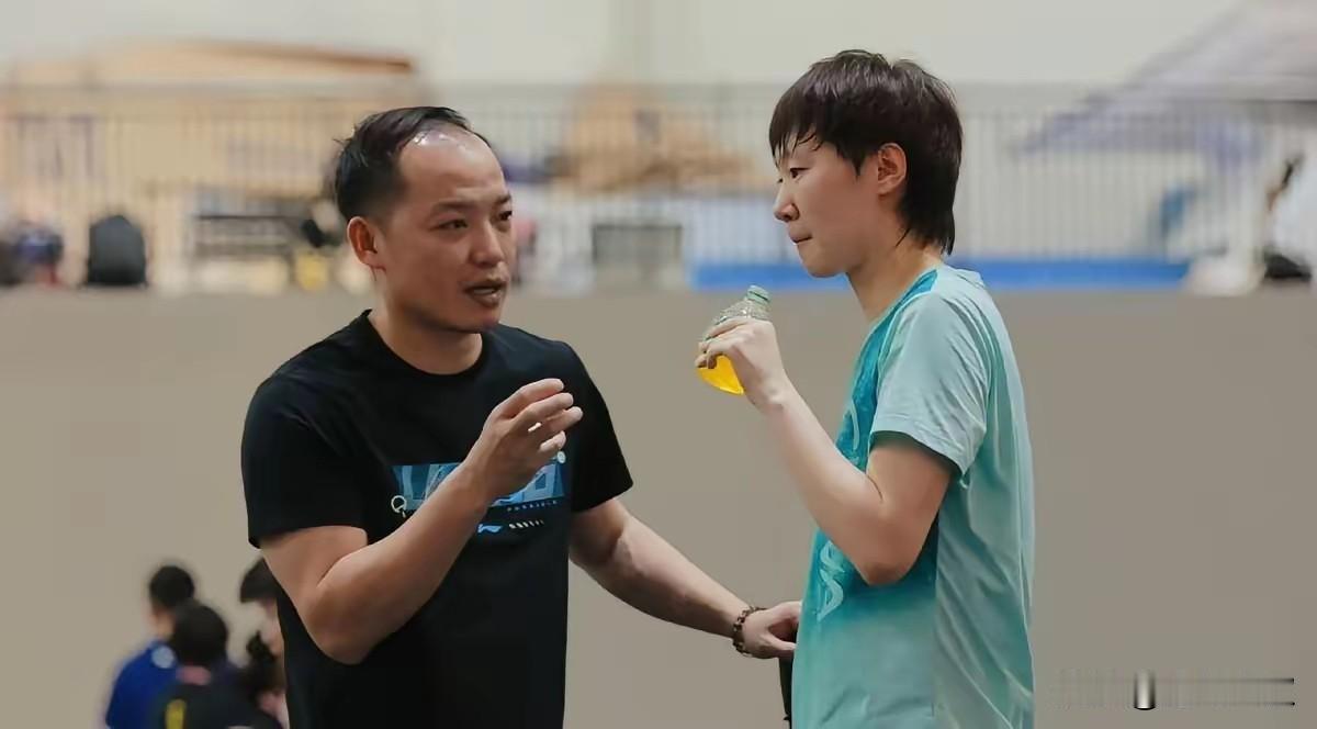 任皓成为鳗鱼主管教练了？
并没有！

目前主管教练聘任，
需要全运会之后才公布，