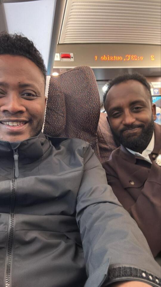 Alo Dark Room 昨天收到的礼物