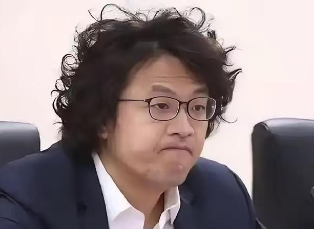 大陆挣钱“台湾”花，养着“台独”沈一家，
改头换面被盯上，大陆果断出手教训他
