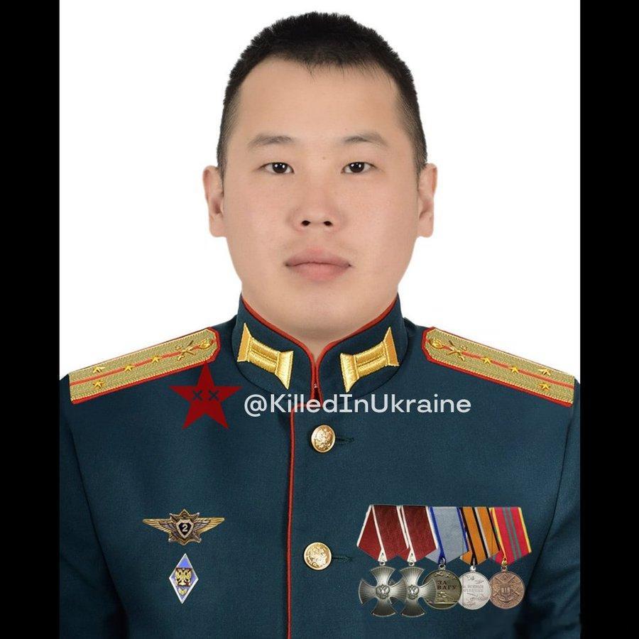 来自亚洲部分的俄罗斯人在欧洲乌克兰送了命，他叫尼古拉耶维奇，这人看起来还是太小了